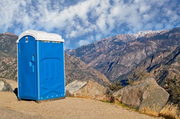 Best Luxury portable toilet rental  in Mayflower Village, CA